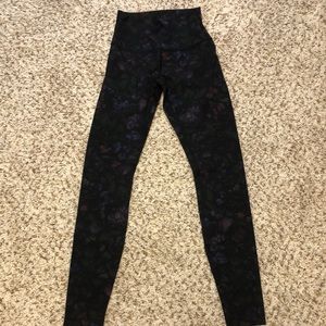 Lululemon floral leggings sz 4